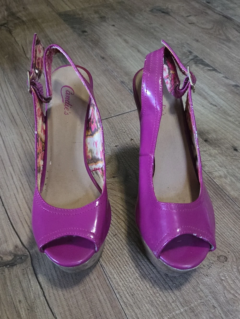 Candies stylish fuschia